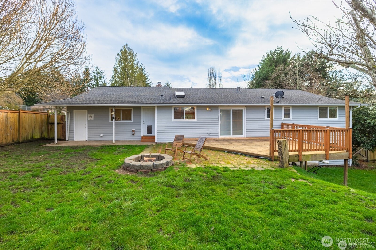 12418 SE 251st Place , Kent, WA 98030