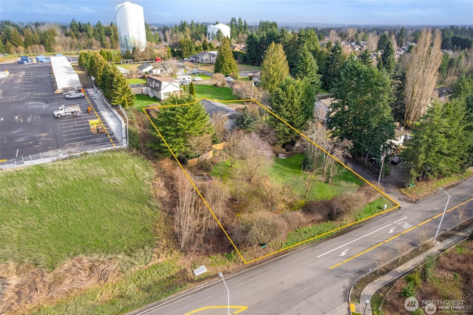 12418 SE 251st Place , Kent, WA 98030