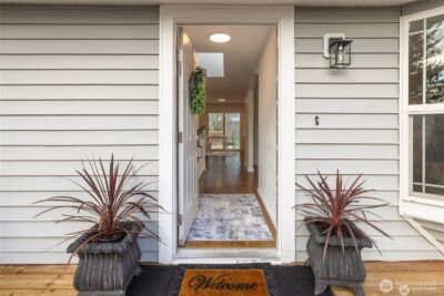 12418 SE 251st Place , Kent, WA 98030 - Photo 4