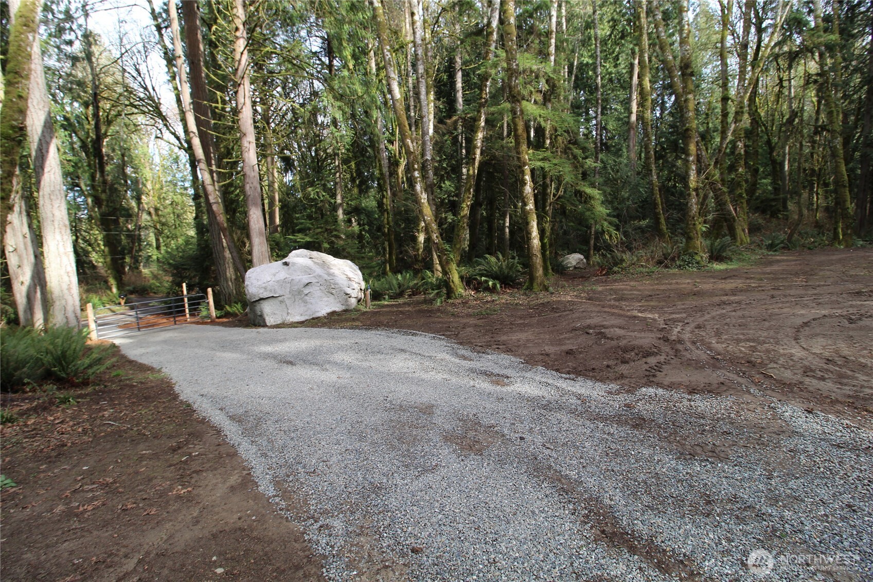 6509 NE Sid Price Road , Poulsbo, WA 98370