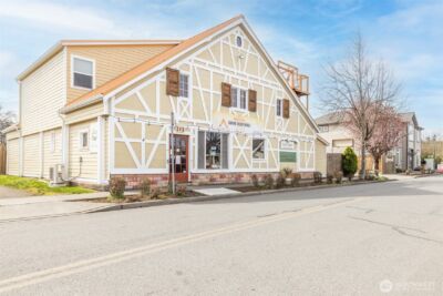 111 W Bell Street , Sequim, WA 98382 - Photo 34