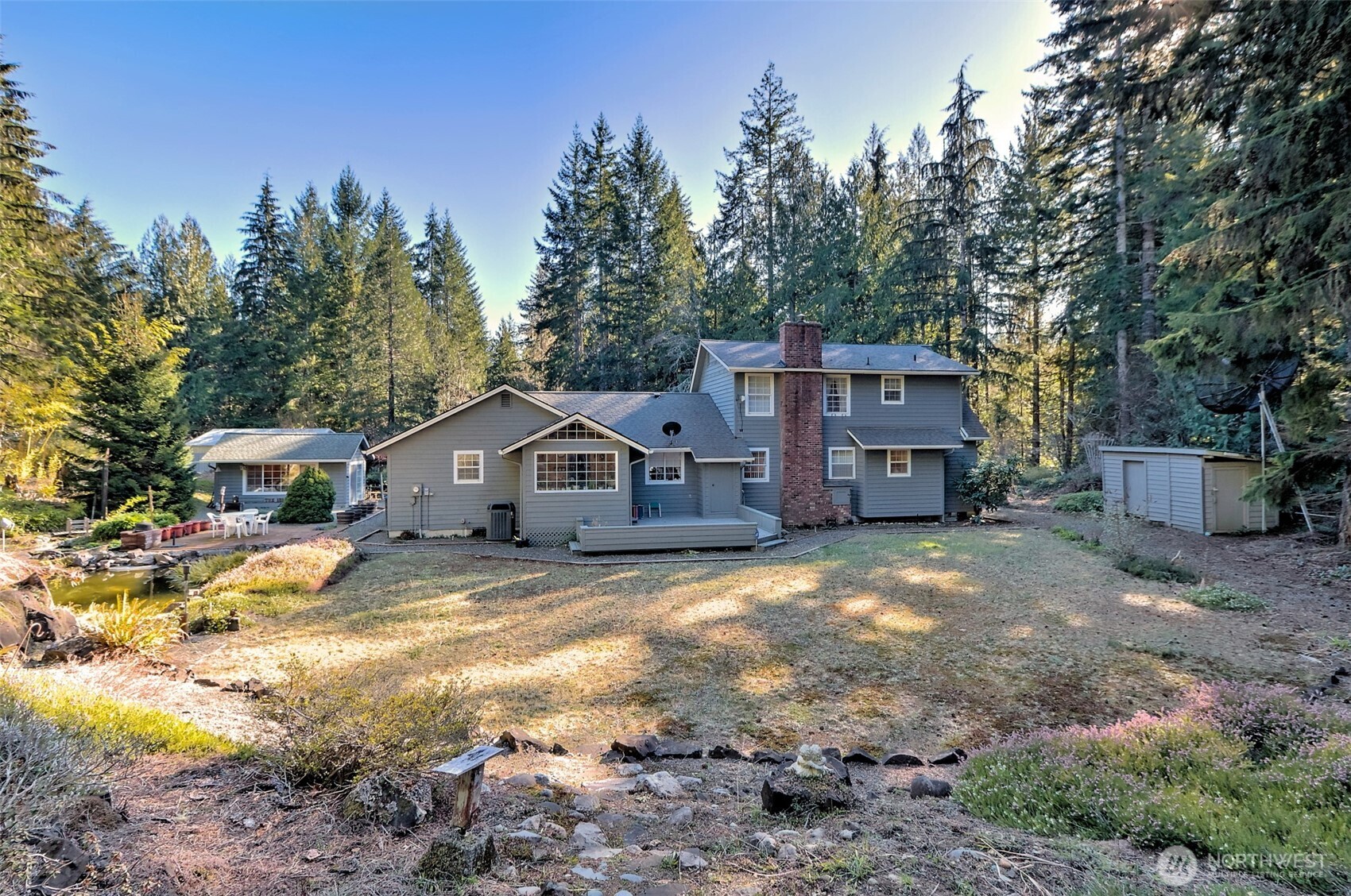 50 N Standstill Drive S, Hoodsport, WA 98548