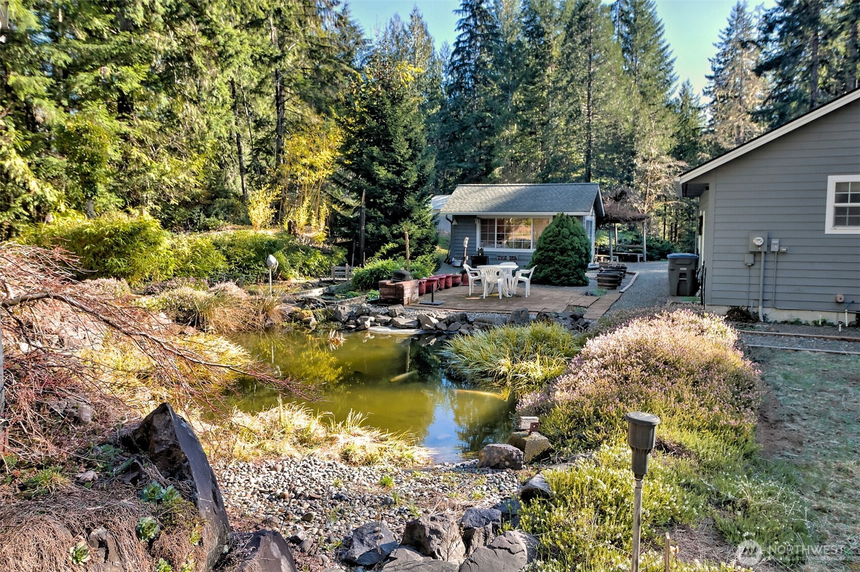 50 N Standstill Drive S, Hoodsport, WA 98548