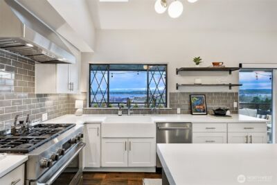 7710 57th Avenue NE, Seattle, WA 98115 - Photo 13