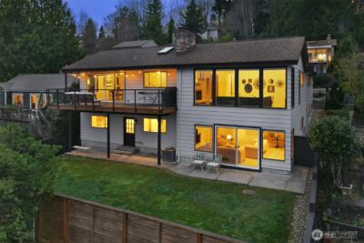 7710 57th Avenue NE, Seattle, WA 98115 - Photo 2