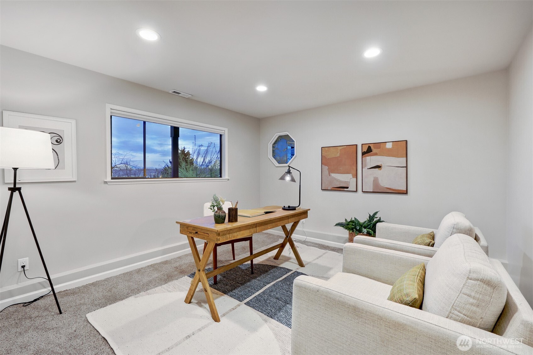 7710 57th Avenue NE, Seattle, WA 98115