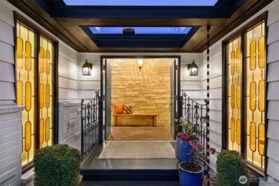 7710 57th Avenue NE, Seattle, WA 98115 - Photo 4