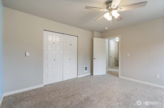 683 SE Olga Circle , Port Orchard, WA 98366