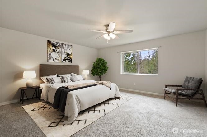 683 SE Olga Circle , Port Orchard, WA 98366