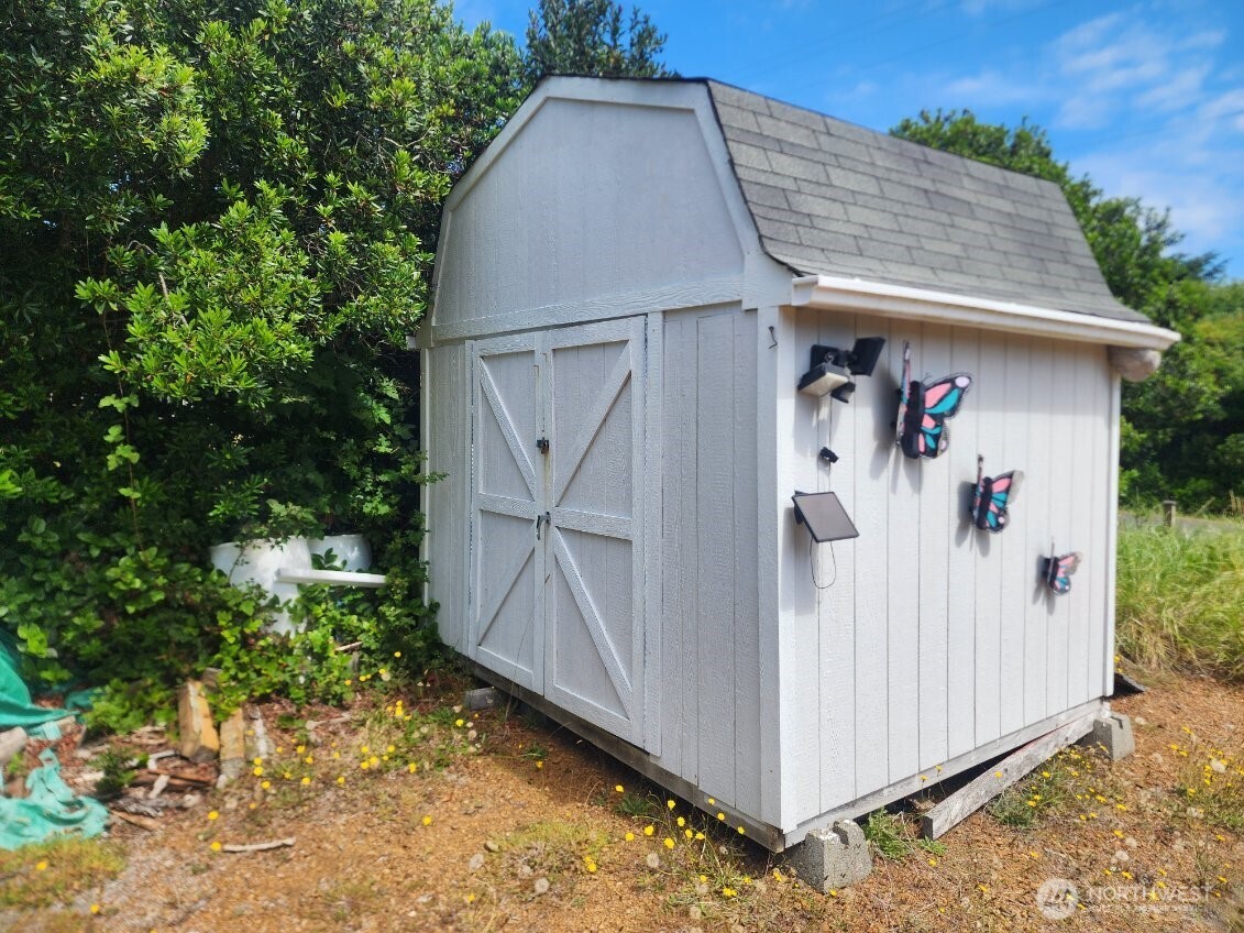 339 Sand Dune Avenue NW, Ocean Shores, WA 98569