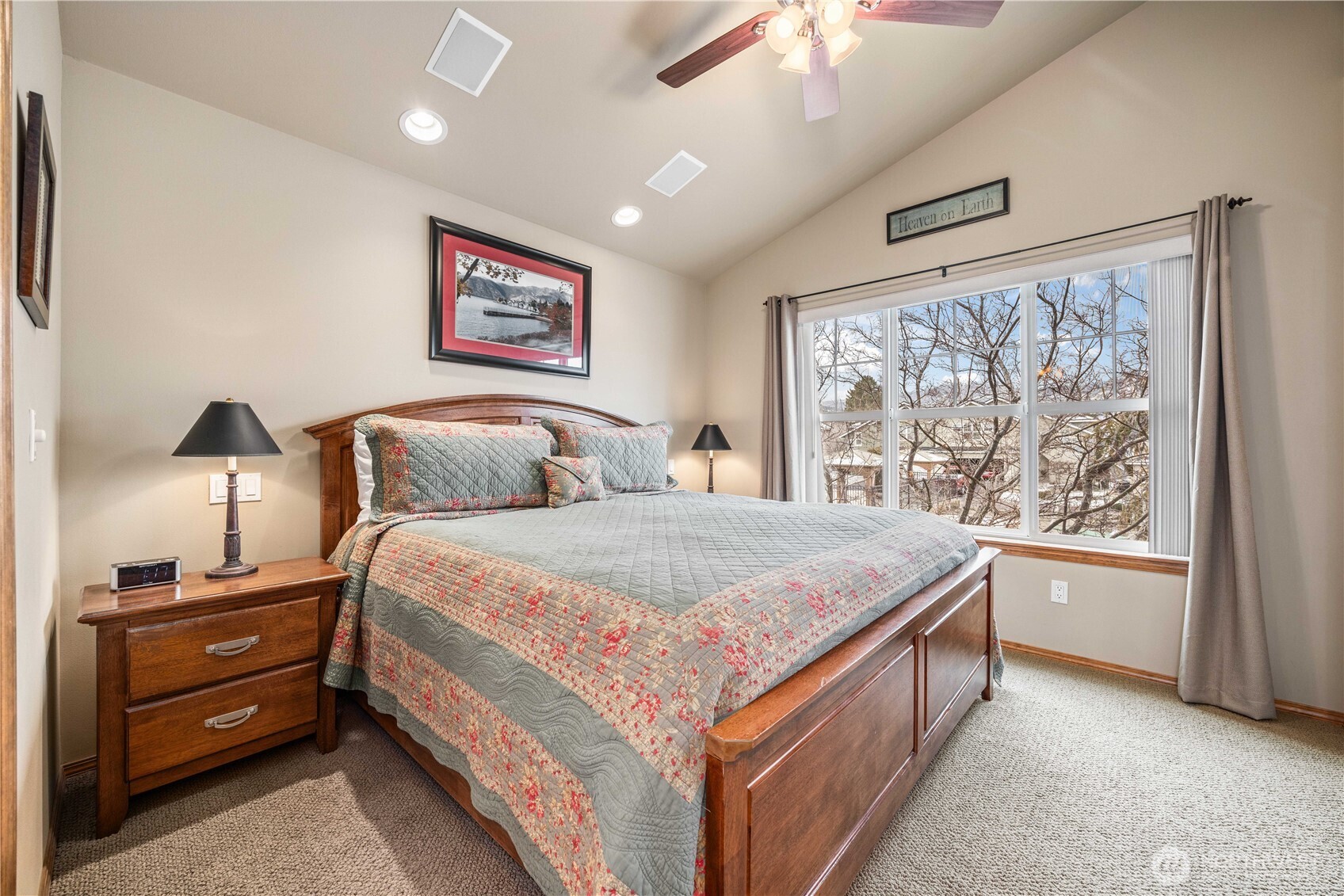222 Parkway Drive , Manson, WA 98831