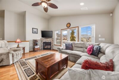 222 Parkway Drive , Manson, WA 98831 - Photo 4