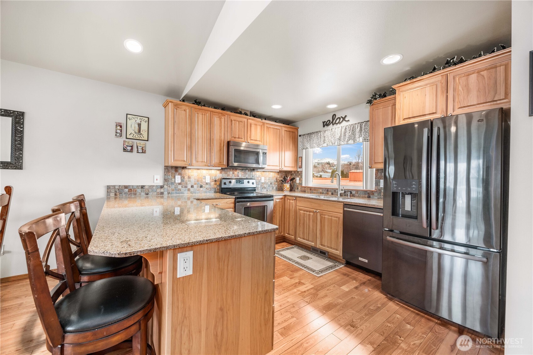 222 Parkway Drive , Manson, WA 98831