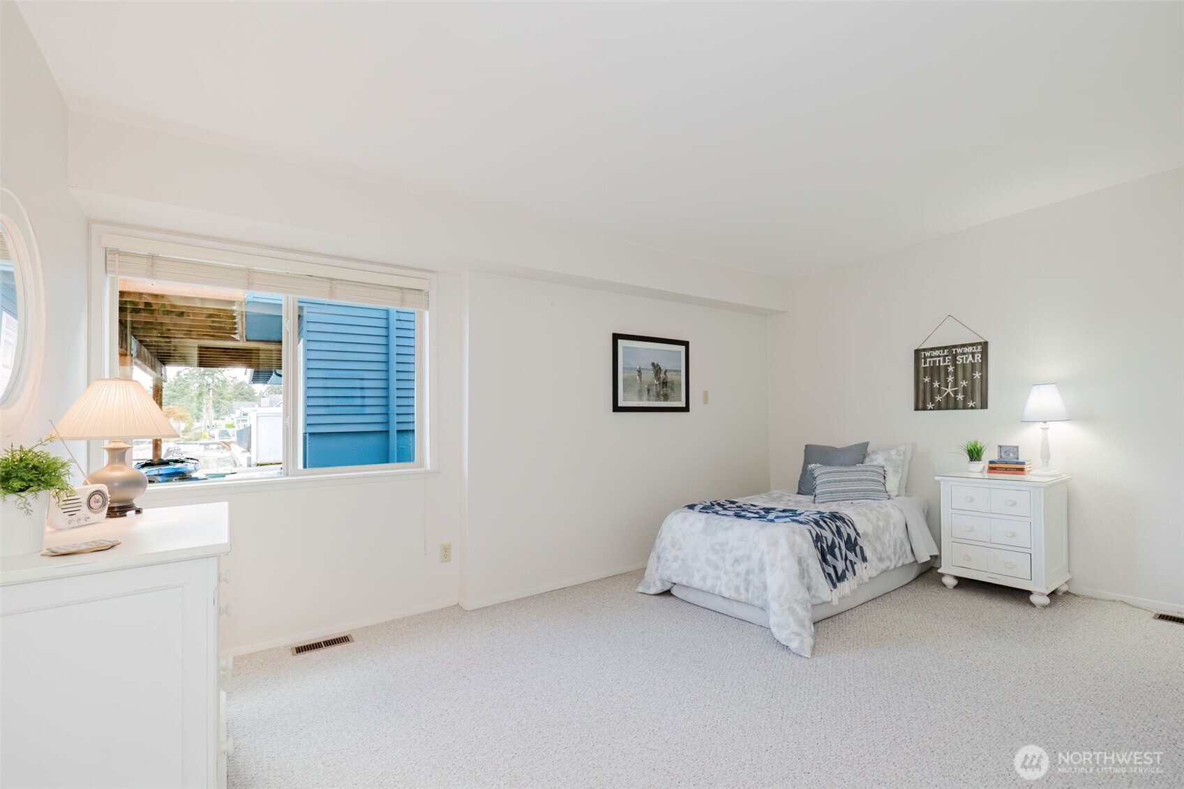 16901 E State Route 106 , Belfair, WA 98528