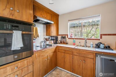 5638 3rd Avenue NW, Seattle, WA 98107 - Photo 34