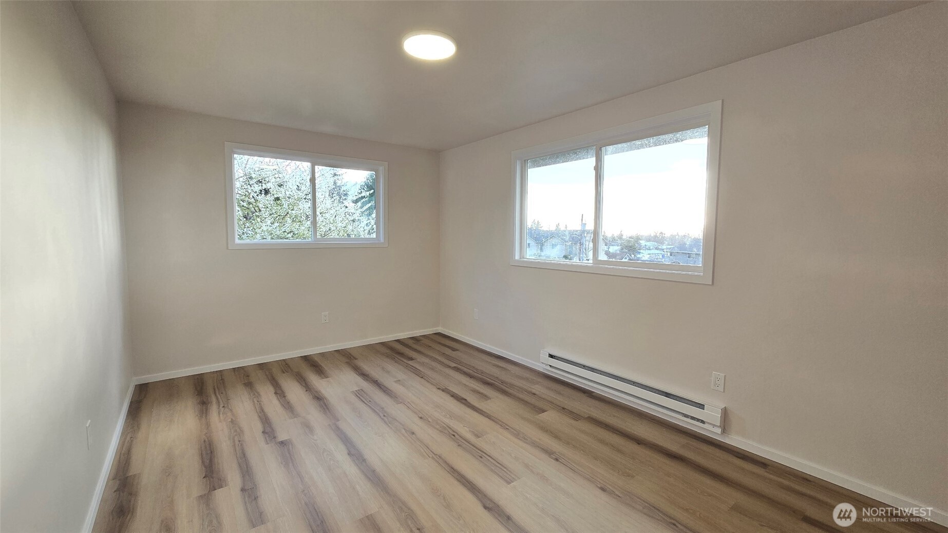 924 - 926 CRESTVIEW Lane , Mount Vernon, WA 98273