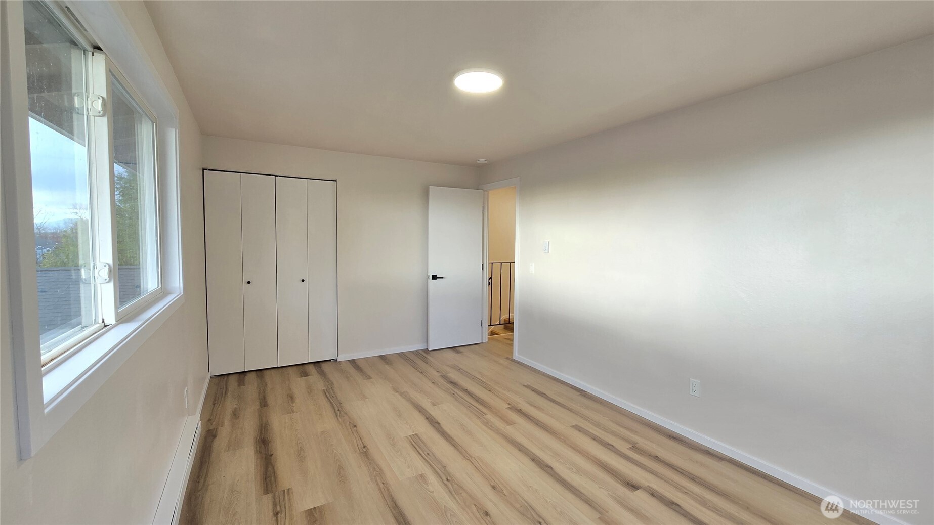 924 - 926 CRESTVIEW Lane , Mount Vernon, WA 98273