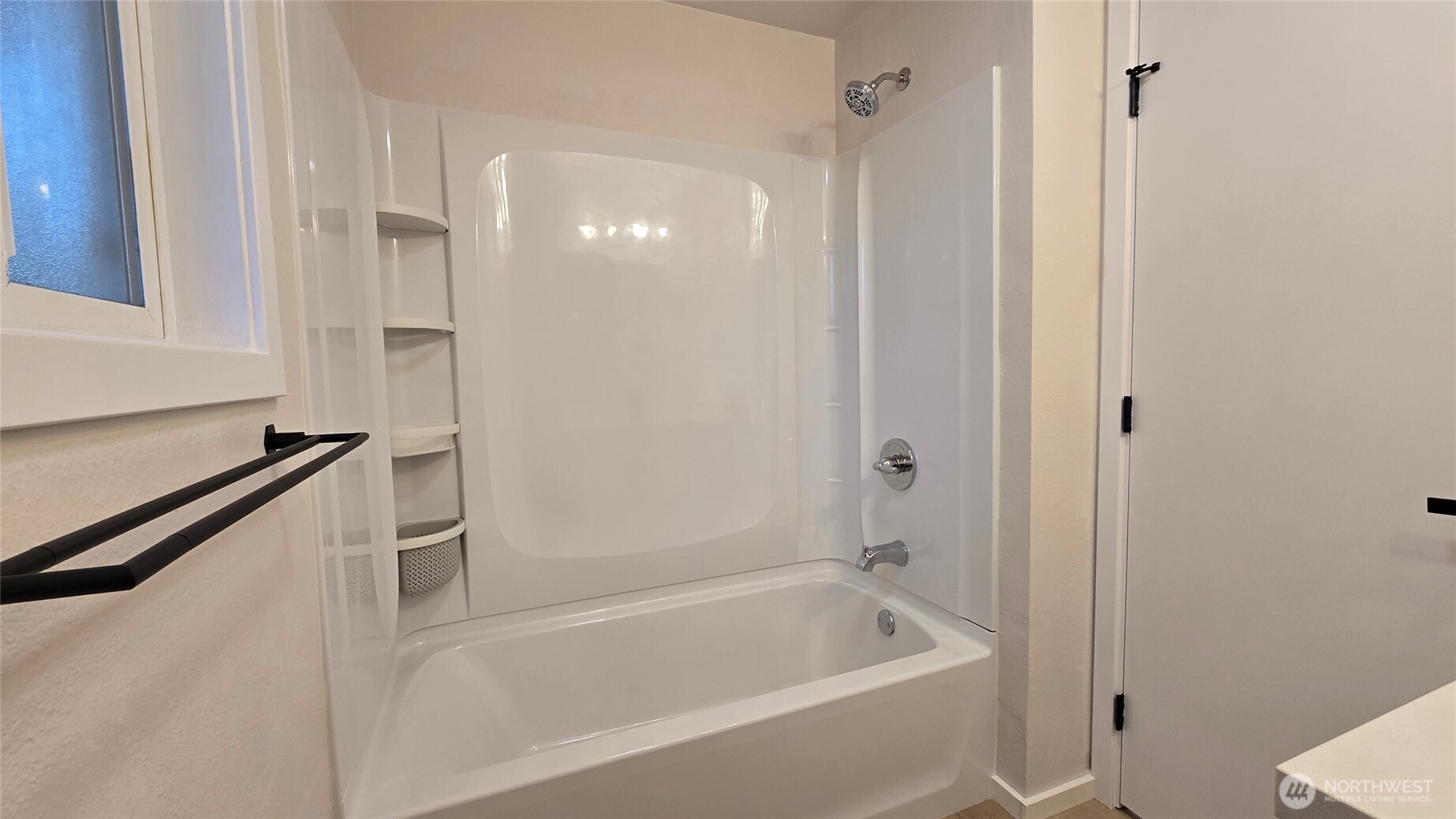 924 - 926 CRESTVIEW Lane , Mount Vernon, WA 98273