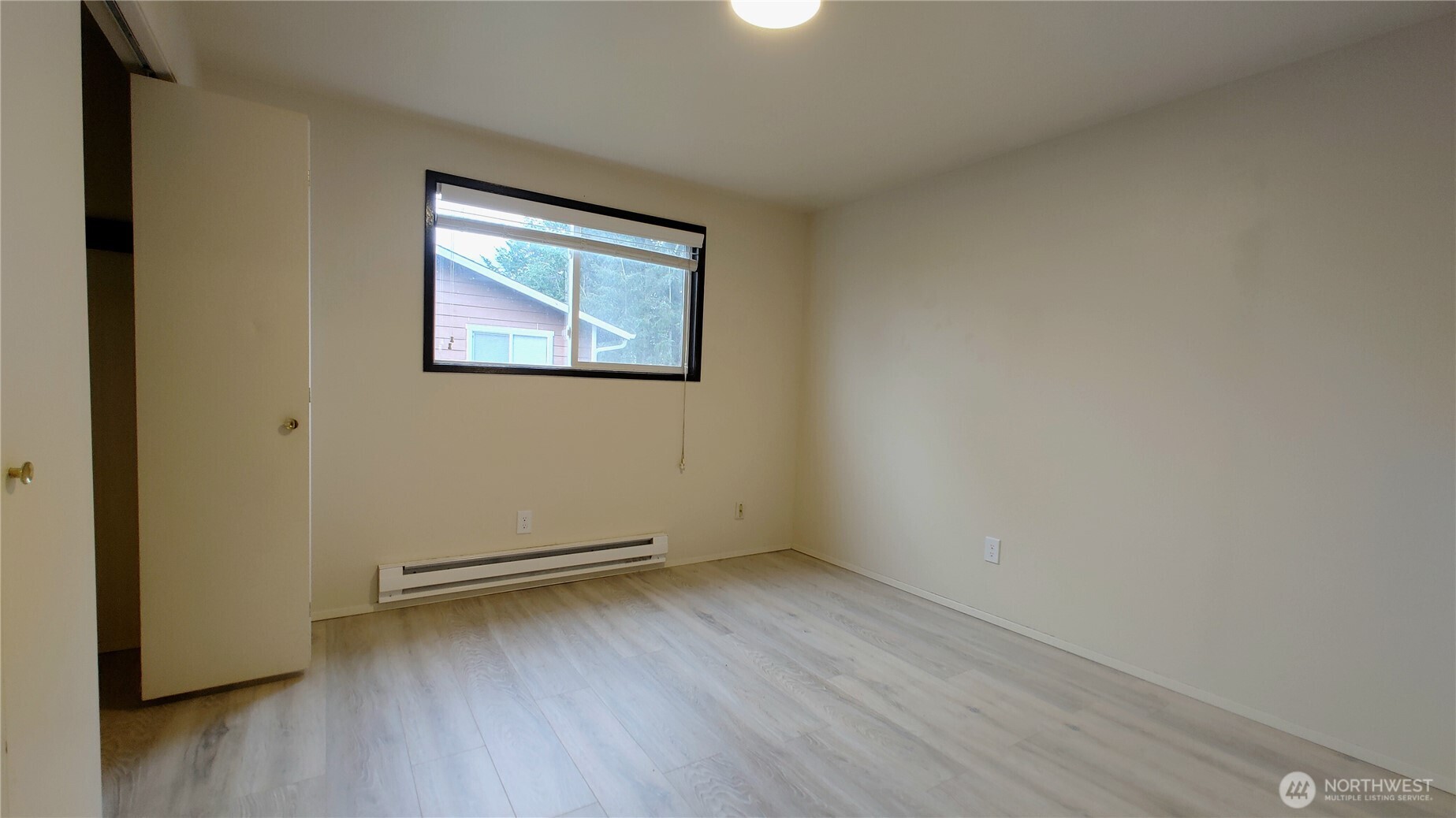 924 - 926 CRESTVIEW Lane , Mount Vernon, WA 98273