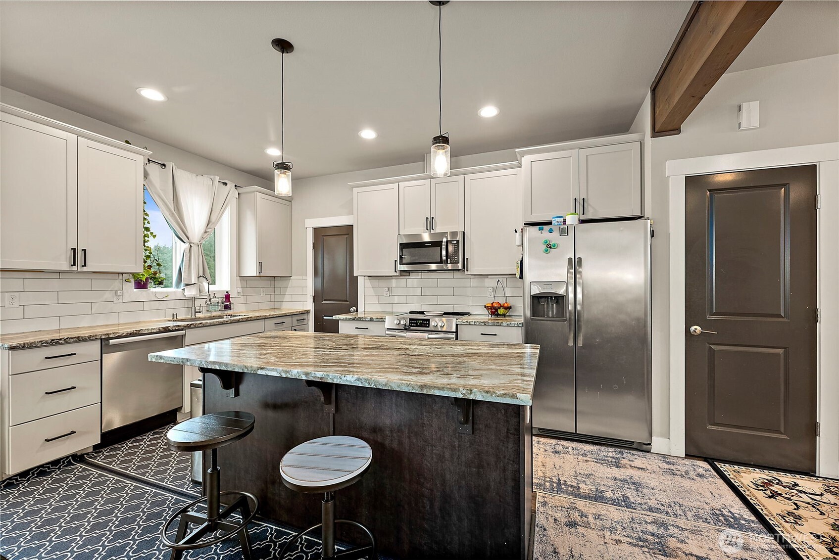 2806 NE Bowen Street , Bremerton, WA 98310-5413