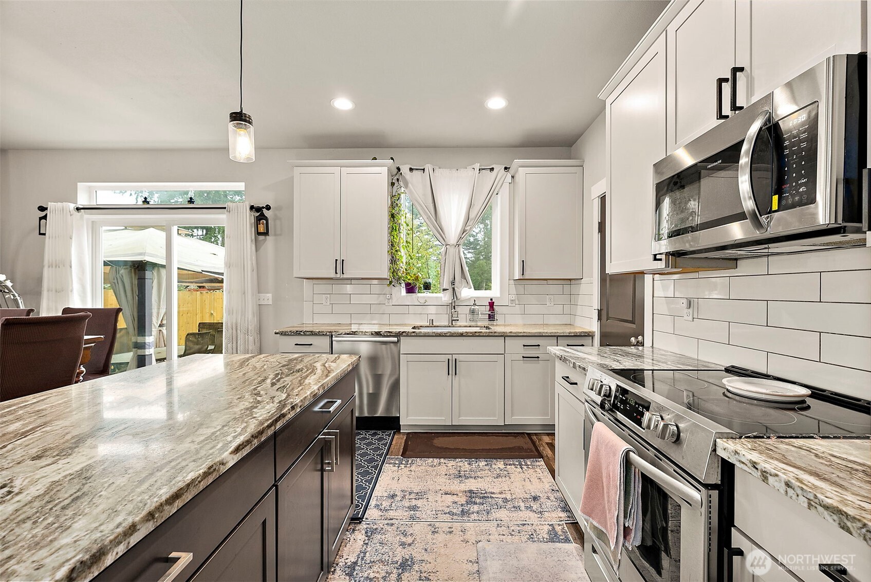 2806 NE Bowen Street , Bremerton, WA 98310-5413