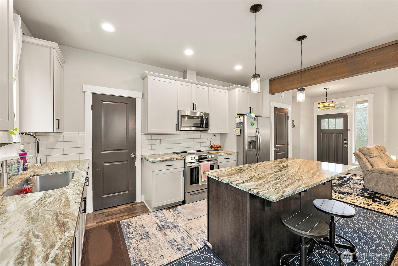 2806 NE Bowen Street , Bremerton, WA 98310-5413