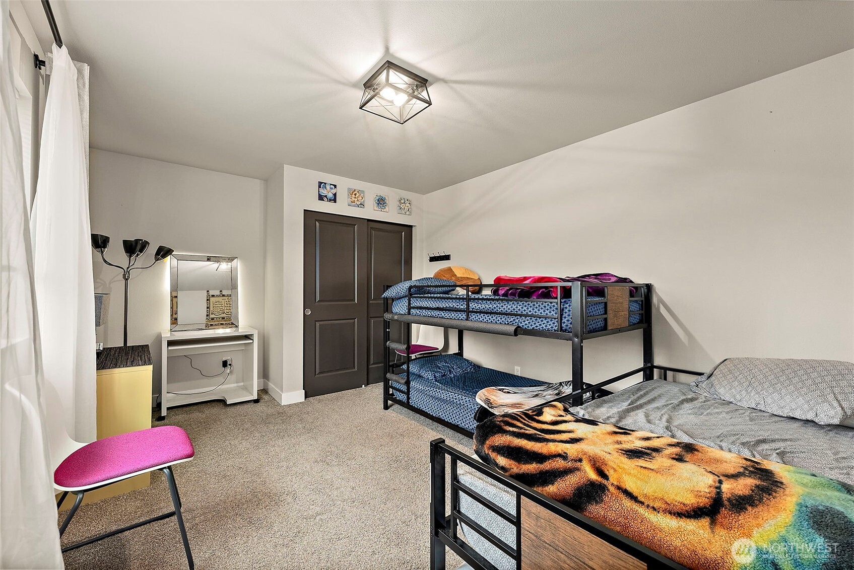 2806 NE Bowen Street , Bremerton, WA 98310-5413