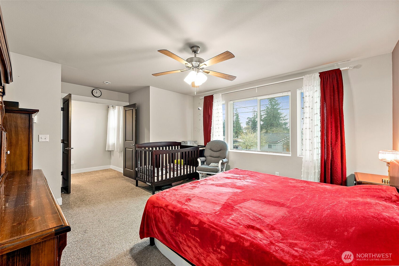 2806 NE Bowen Street , Bremerton, WA 98310-5413