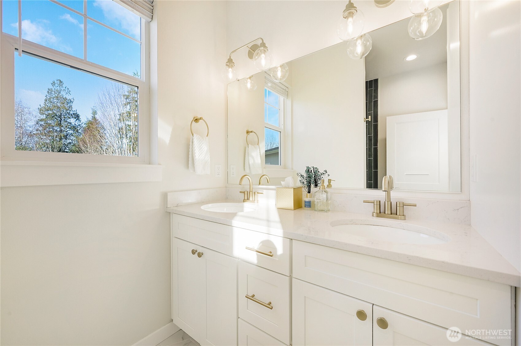 83 Pelton Court , Port Ludlow, WA 98365