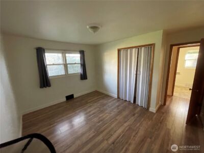 4904 14th Avenue SE, Lacey, WA 98503 - Photo 3