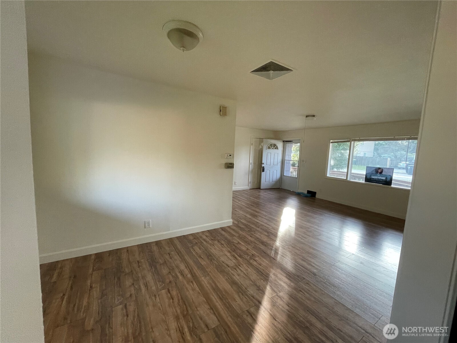 4904 14th Avenue SE, Lacey, WA 98503