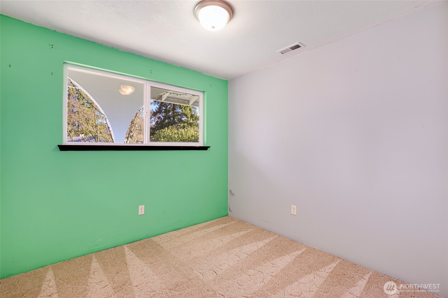 8504 Quinault Drive NE, Olympia, WA 98516