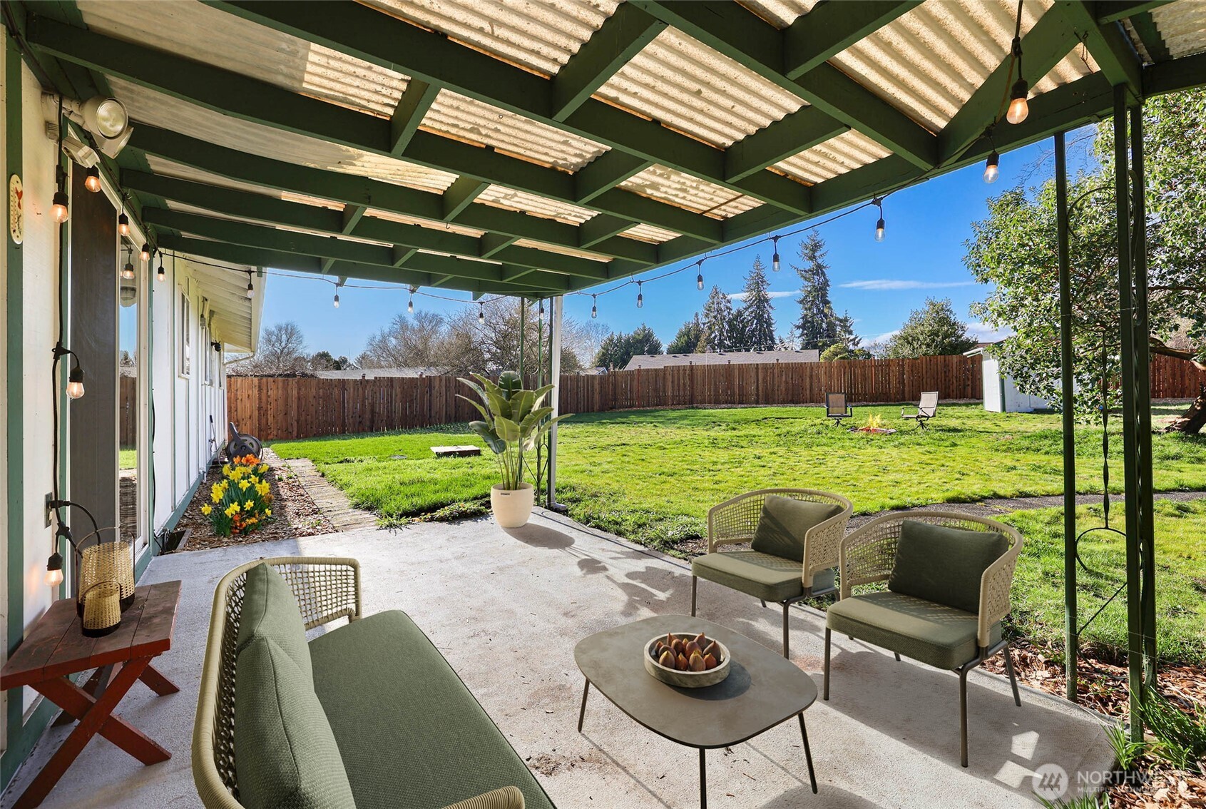 8504 Quinault Drive NE, Olympia, WA 98516