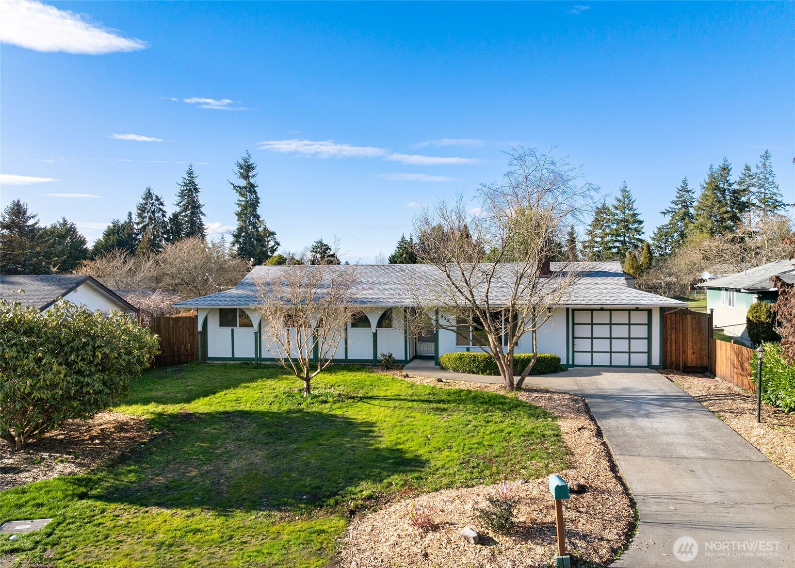 8504 Quinault Drive NE, Olympia, WA 98516