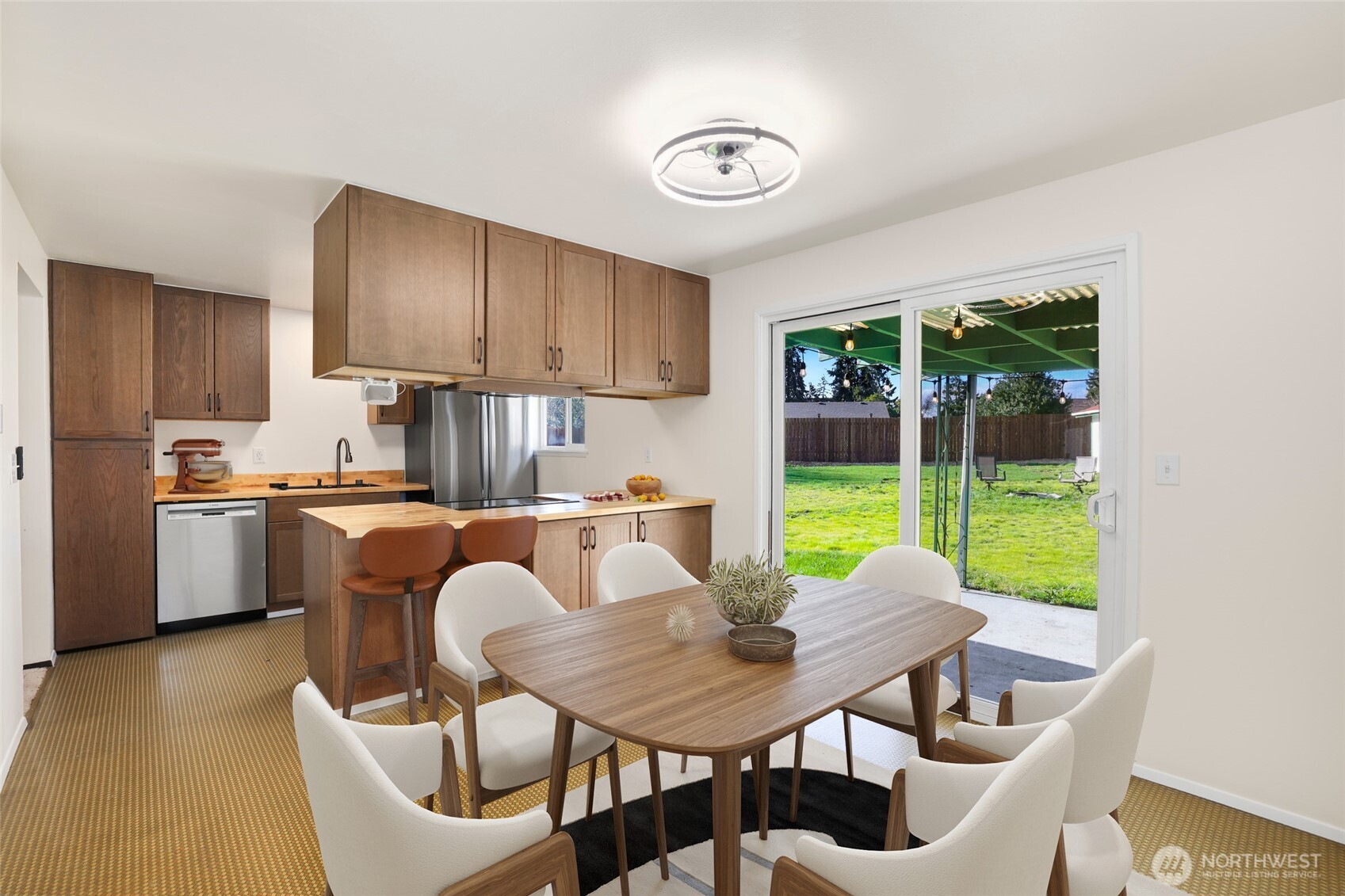 8504 Quinault Drive NE, Olympia, WA 98516