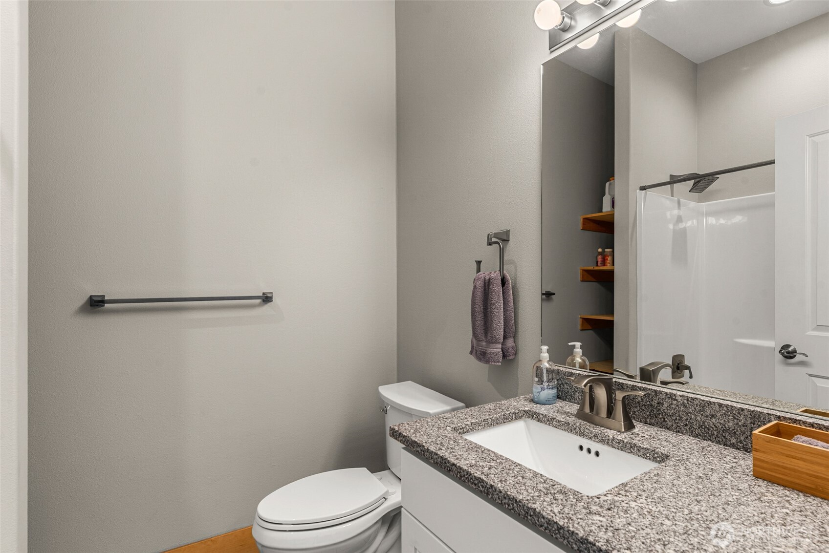 6827 Forest Ridge Drive , Wenatchee, WA 98801