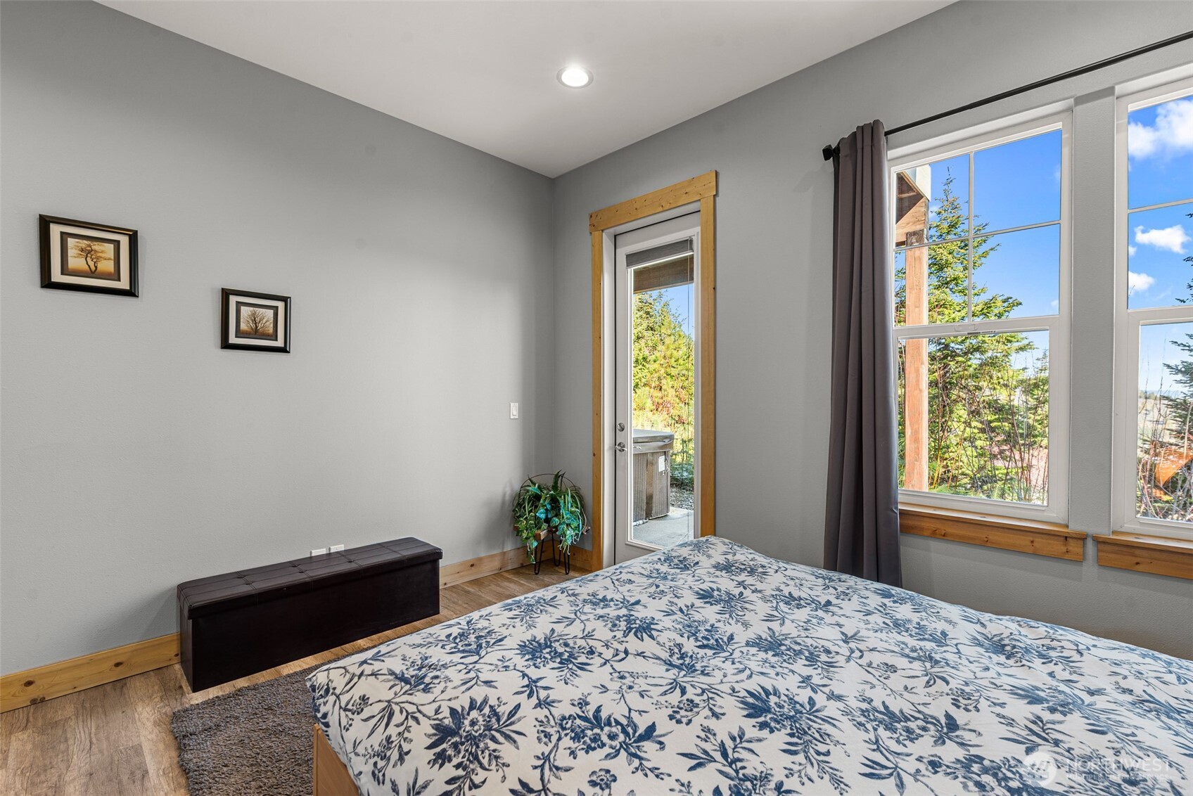 6827 Forest Ridge Drive , Wenatchee, WA 98801