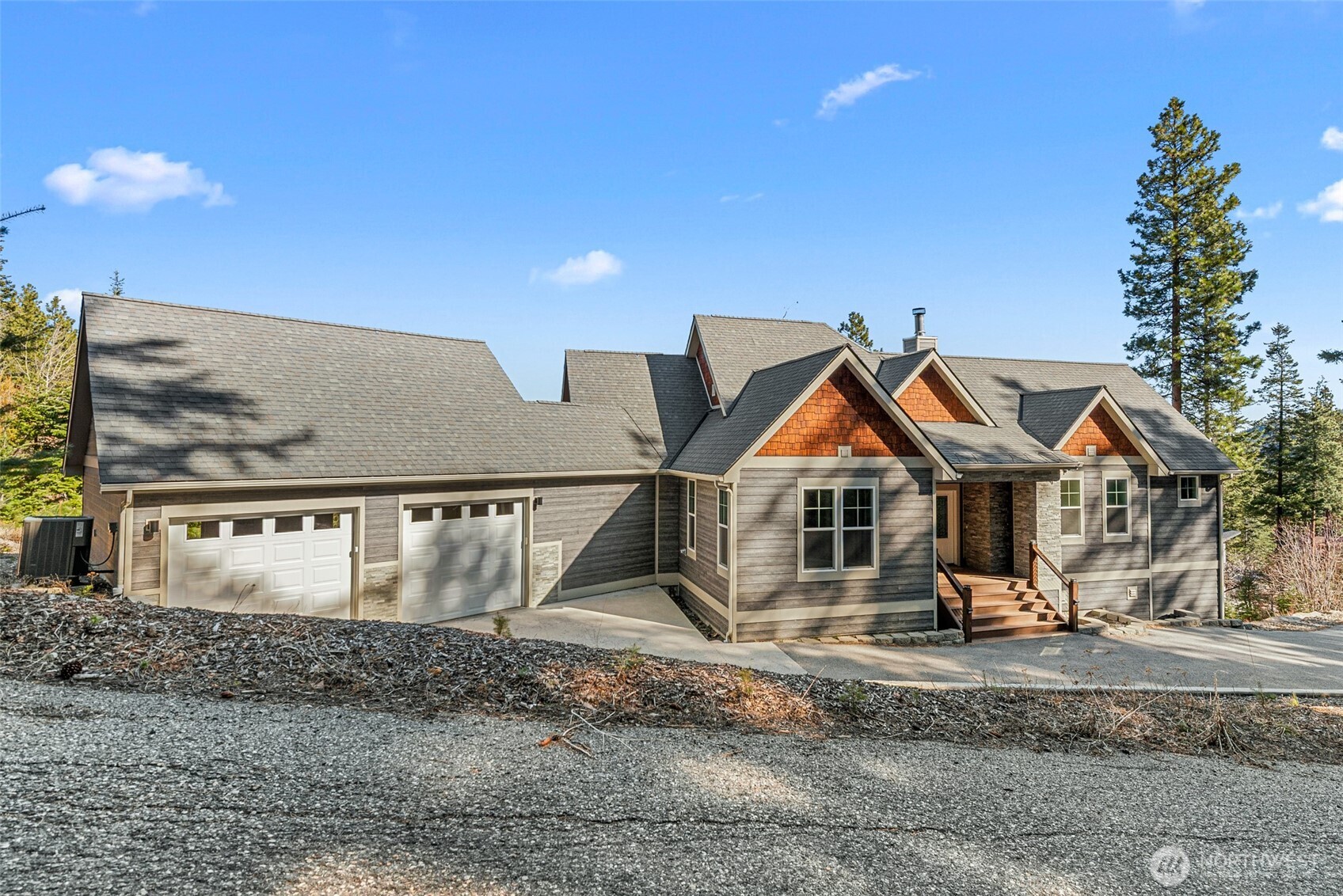6827 Forest Ridge Drive , Wenatchee, WA 98801