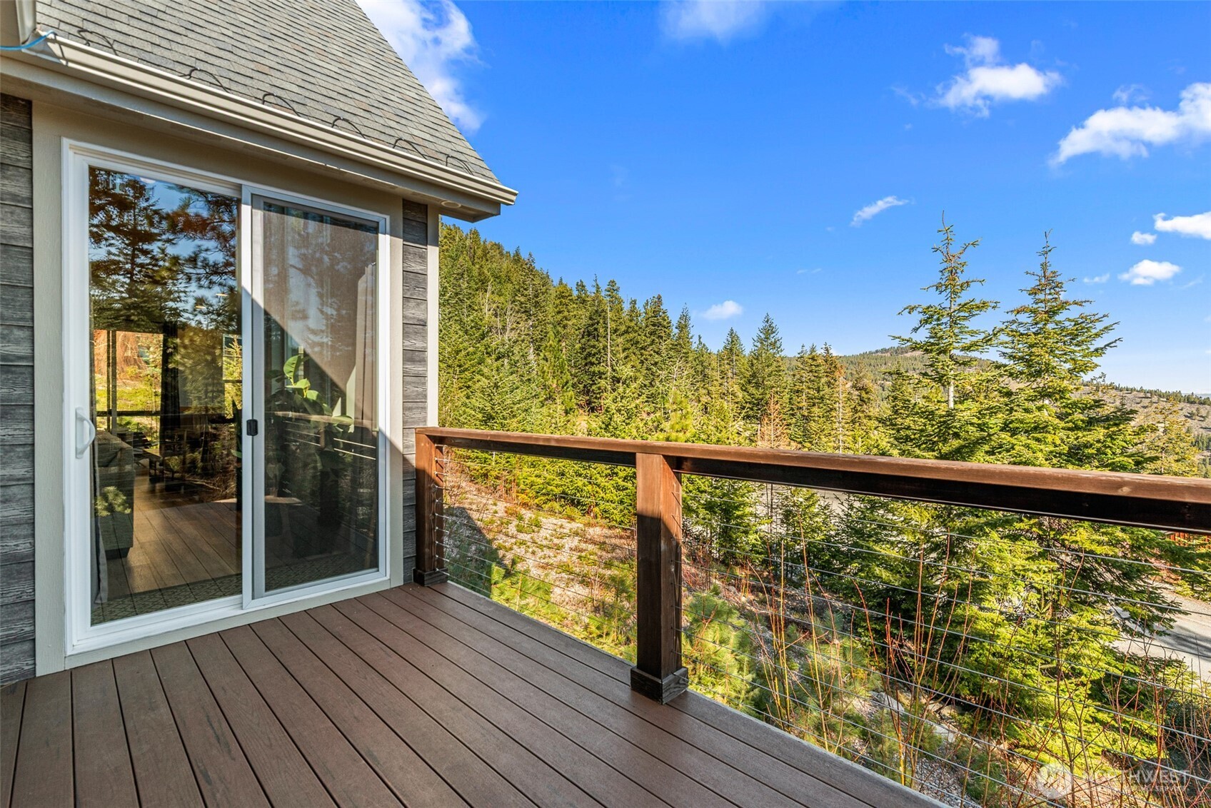 6827 Forest Ridge Drive , Wenatchee, WA 98801