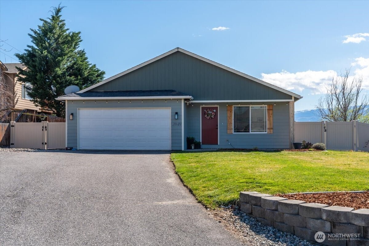 3949 NE Vista Del Rey Drive , East Wenatchee, WA 98802