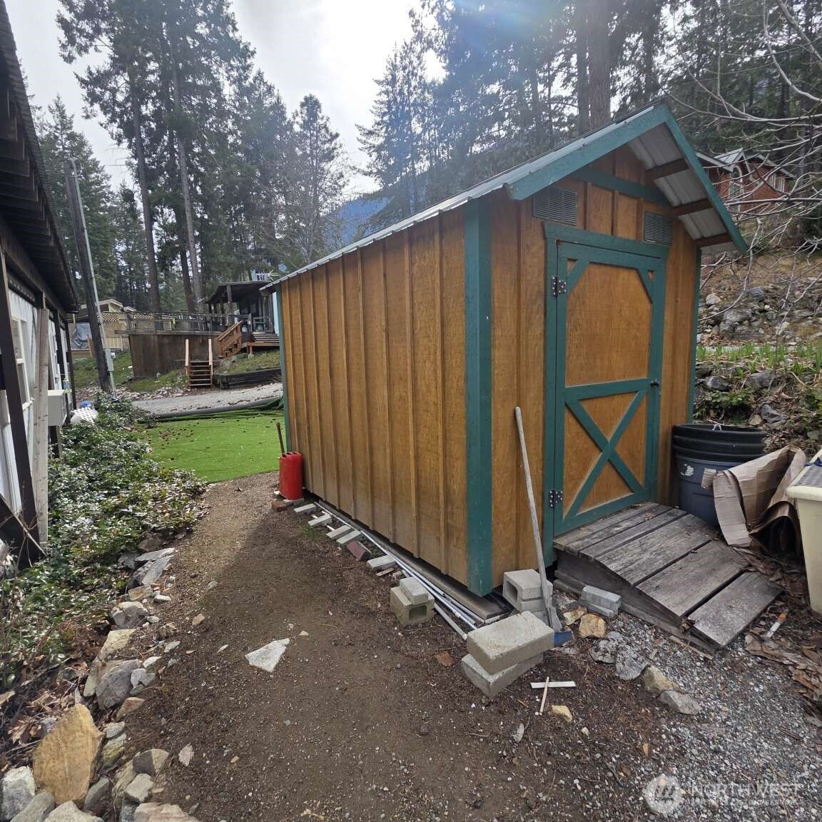 12245 S Lakeshore Road #44, Chelan, WA 98816