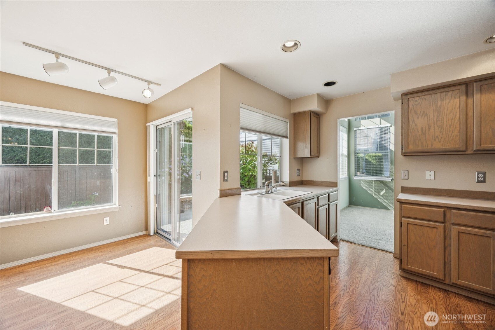 7608 145th Avenue Ct E, Sumner, WA 98390