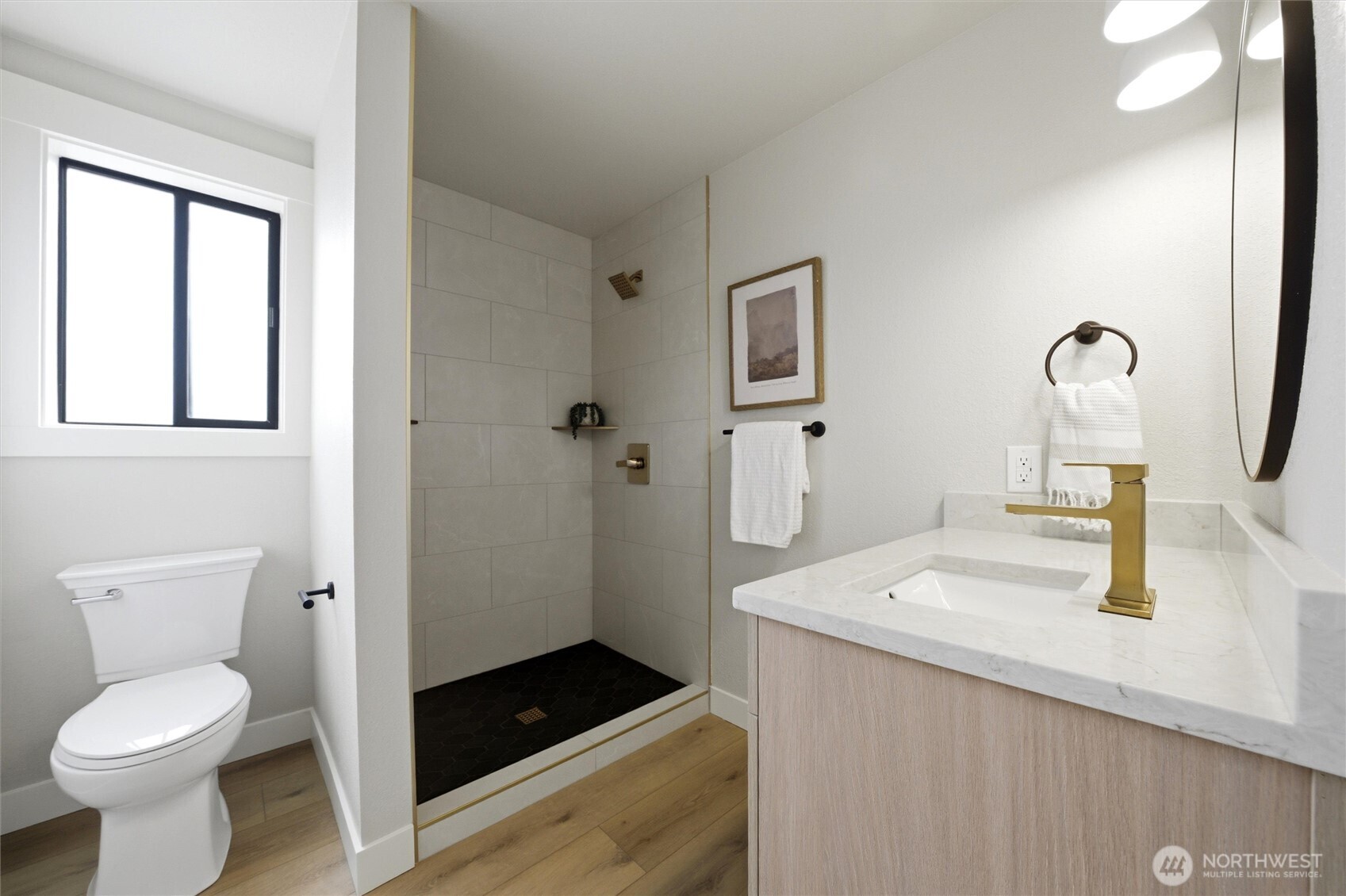 4001 S Olson Pl , Kennewick, WA 99337