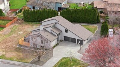 4001 S Olson Pl , Kennewick, WA 99337 - Photo 2