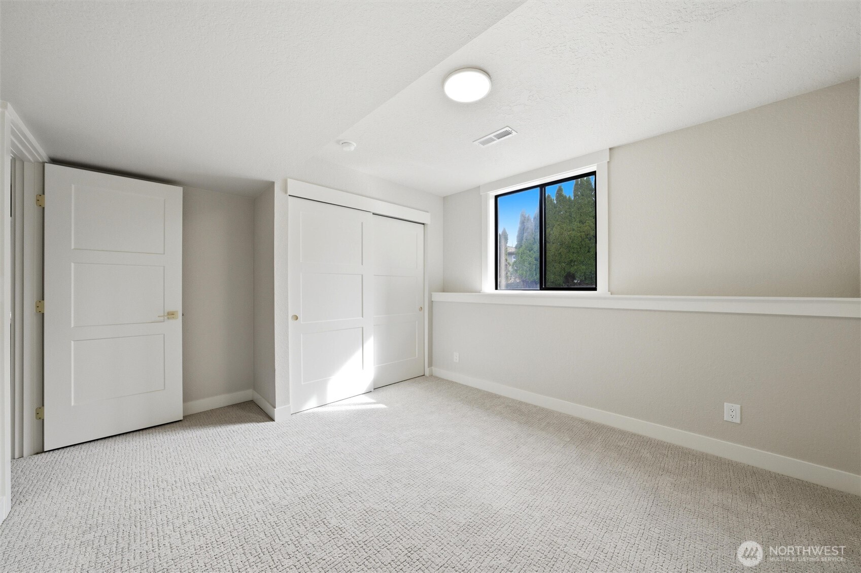 4001 S Olson Pl , Kennewick, WA 99337