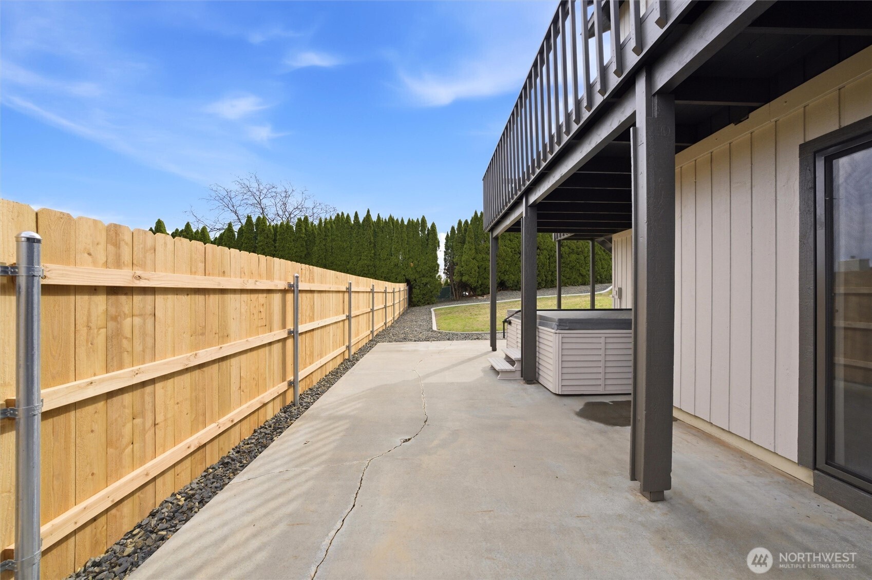 4001 S Olson Pl , Kennewick, WA 99337