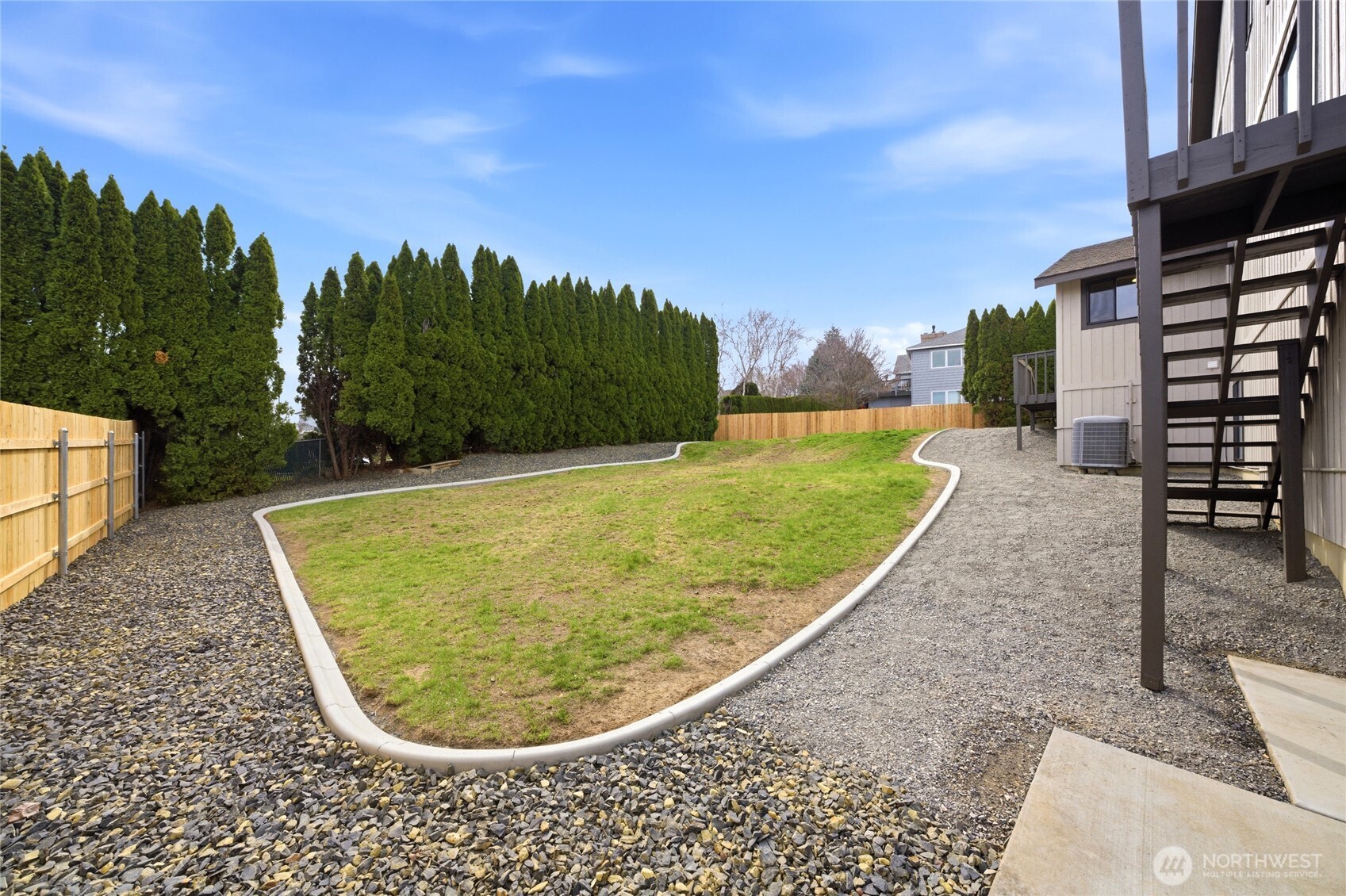 4001 S Olson Pl , Kennewick, WA 99337