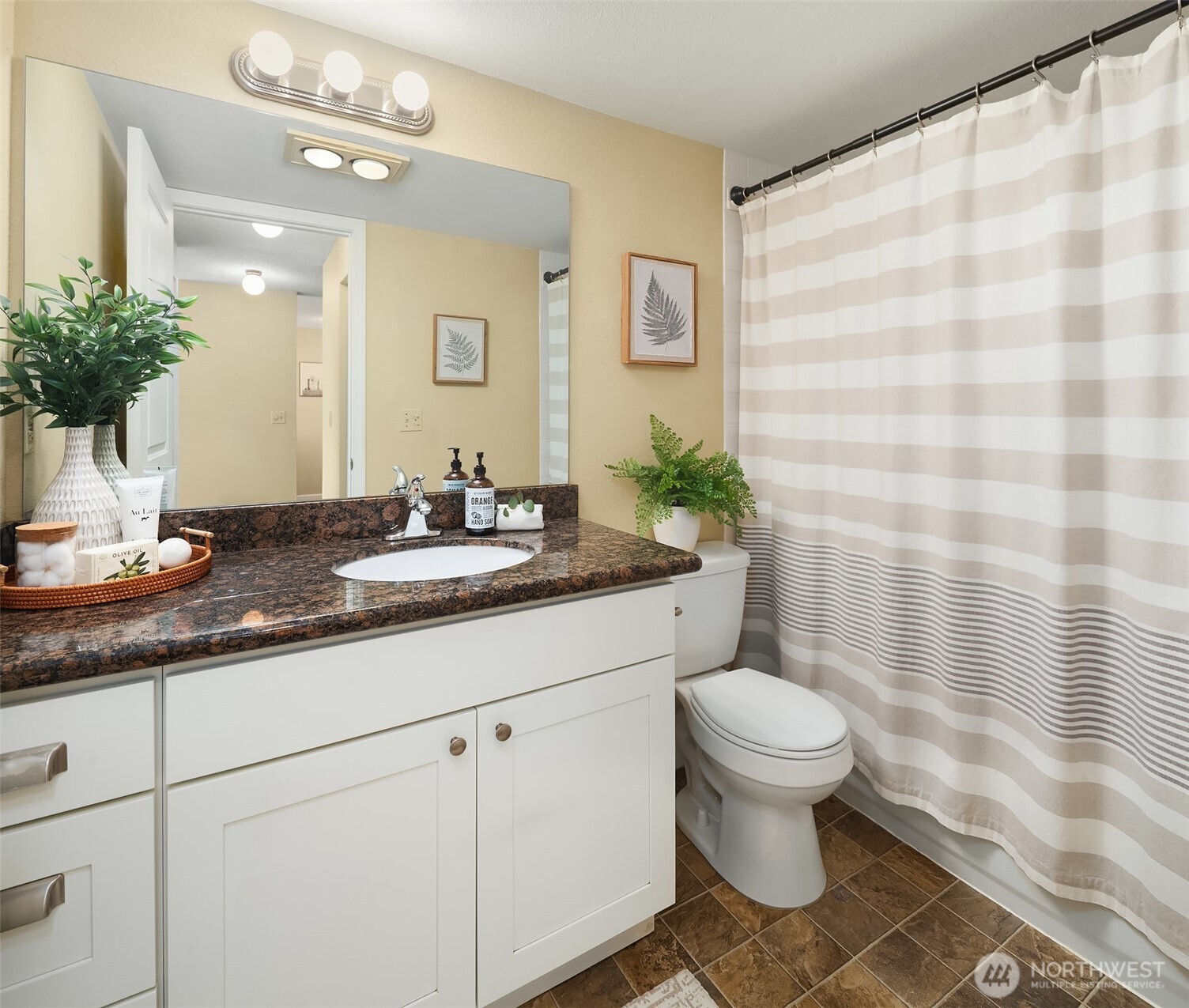 9416 1st Avenue NE #312, Seattle, WA 98115