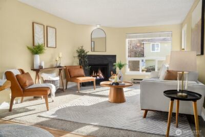 9416 1st Avenue NE #312, Seattle, WA 98115 - Photo 2