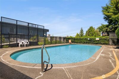 9416 1st Avenue NE #312, Seattle, WA 98115 - Photo 24